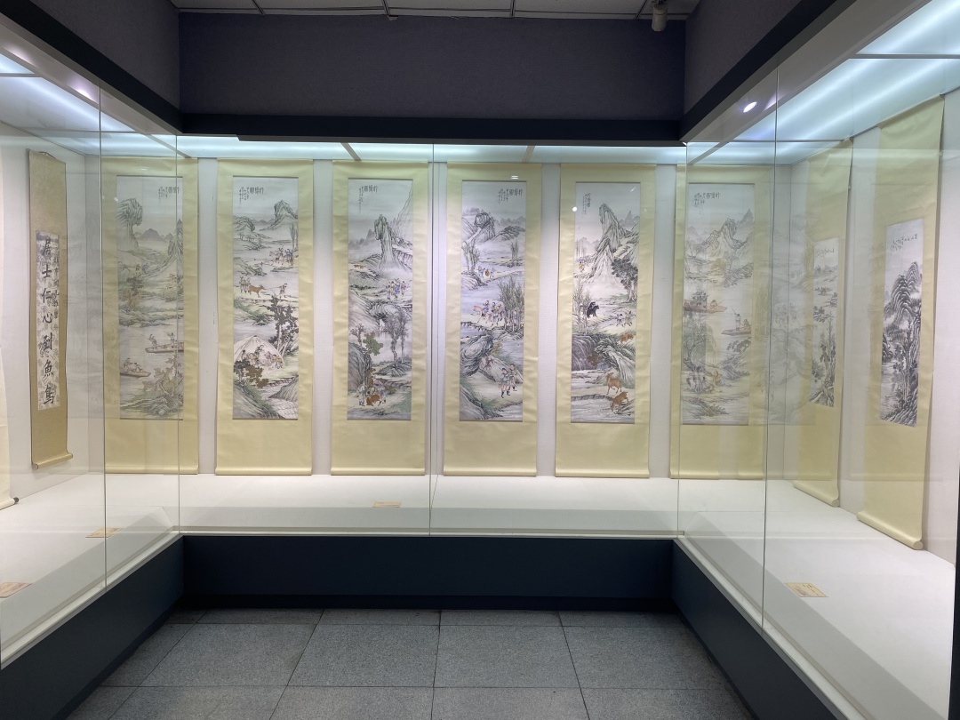 “德阳地区历代书画名家作品展 ——省文史研究馆馆员袁愈高先生个人藏品”在市博物馆开展(图8) “德阳地区历代书画名家作品展 ——省文史研究馆馆员袁愈高先生个人藏品”在市博物馆开展(图8)