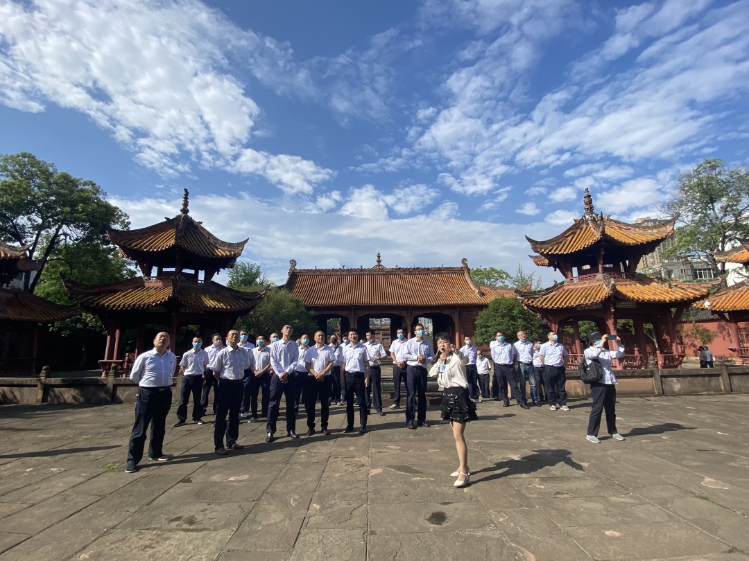 德阳市博物馆党支部和东方电机线圈分厂党总支联合开展主题党日活动(图1)