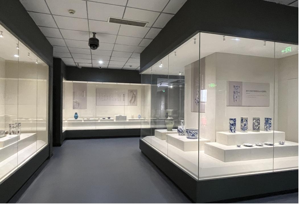 “德阳市博物馆馆藏文物展”在市博物馆开展(图3) “德阳市博物馆馆藏文物展”在市博物馆开展(图3)