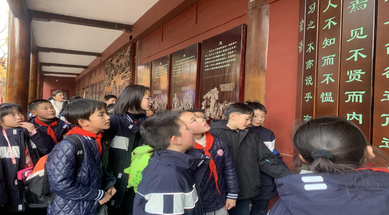 德阳市博物馆开展研学旅行活动 (图2) 德阳市博物馆开展研学旅行活动 (图2)