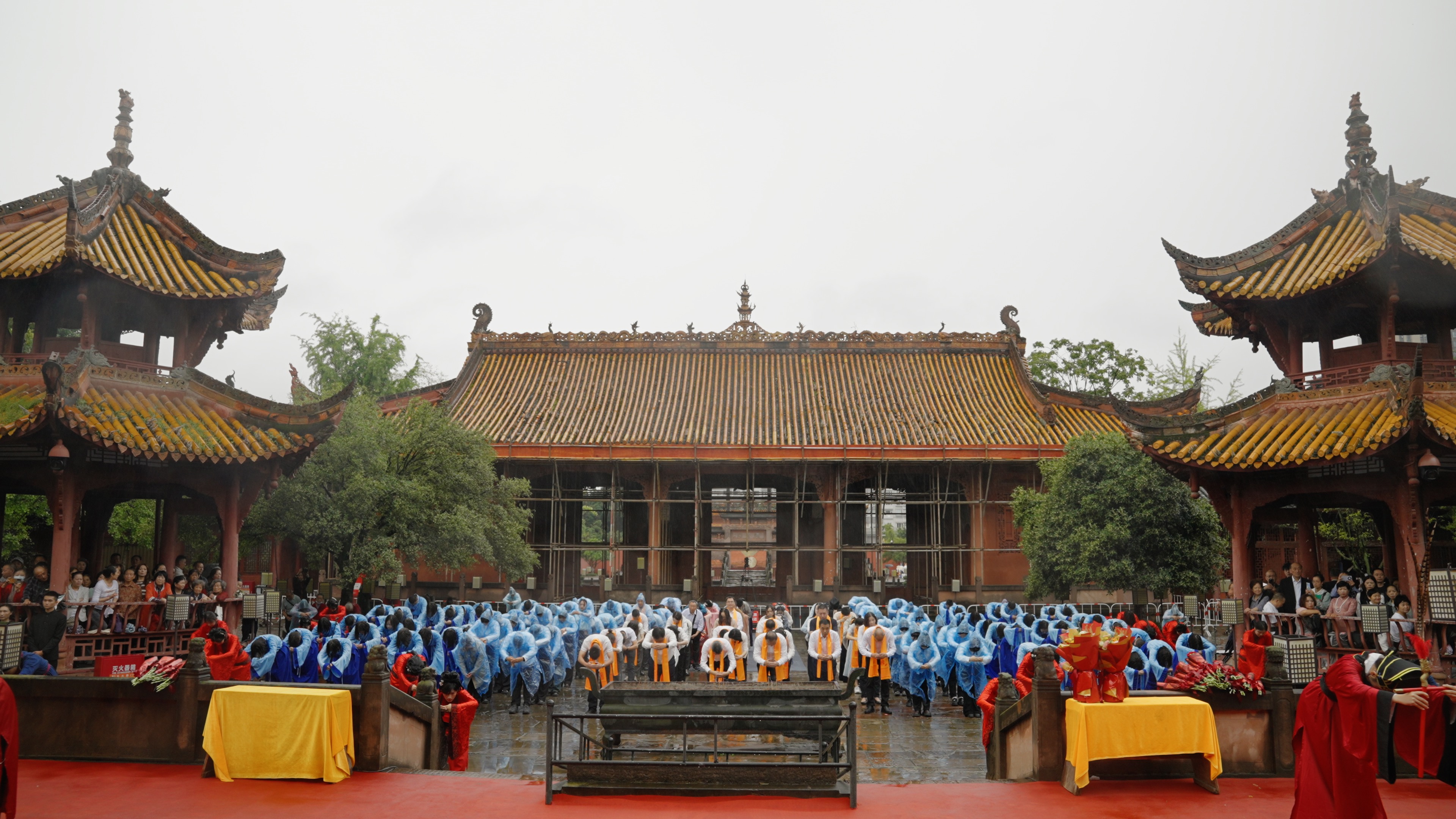 德阳文庙祭孔大典圆满举行:千年礼赞承经典,时代新声传文脉(图4) 德阳文庙祭孔大典圆满举行:千年礼赞承经典,时代新声传文脉(图4)