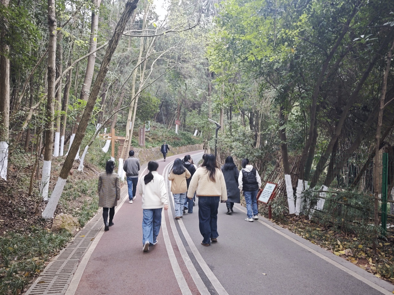 “欢乐博物馆,活力文博人”——德阳市博物馆工会举办春游趣味运动会暨庆 “三八” 国际妇女节活动(图4) “欢乐博物馆,活力文博人”——德阳市博物馆工会举办春游趣味运动会暨庆 “三八” 国际妇女节活动(图4)