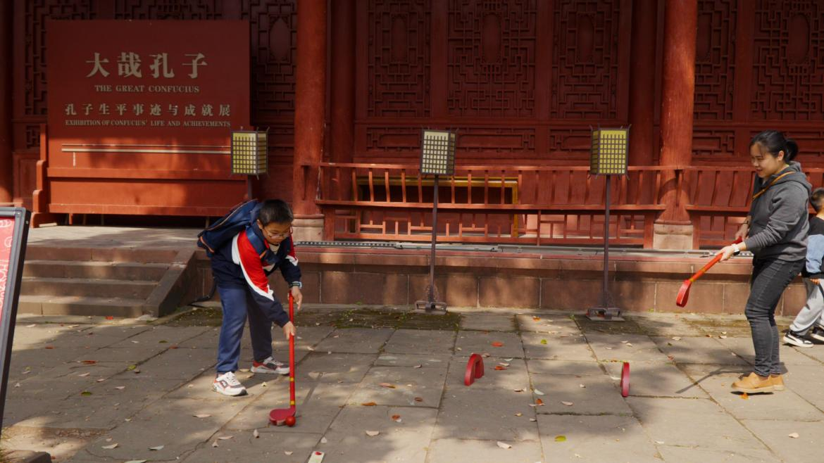 文庙不打烊,潮玩在德阳——“春假、清明”系列传统文化活动圆满落幕(图7) 文庙不打烊,潮玩在德阳——“春假、清明”系列传统文化活动圆满落幕(图7)