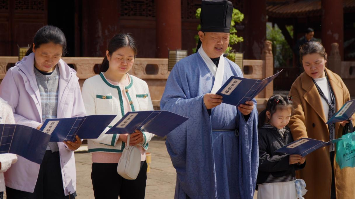 文庙不打烊,潮玩在德阳——“春假、清明”系列传统文化活动圆满落幕(图14) 文庙不打烊,潮玩在德阳——“春假、清明”系列传统文化活动圆满落幕(图14)