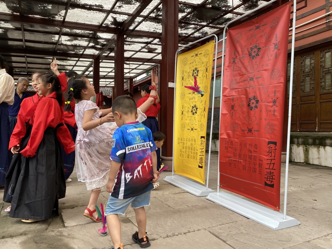 在德阳文庙 穿汉服 祭先贤 过端午(图16) 在德阳文庙 穿汉服 祭先贤 过端午(图16)