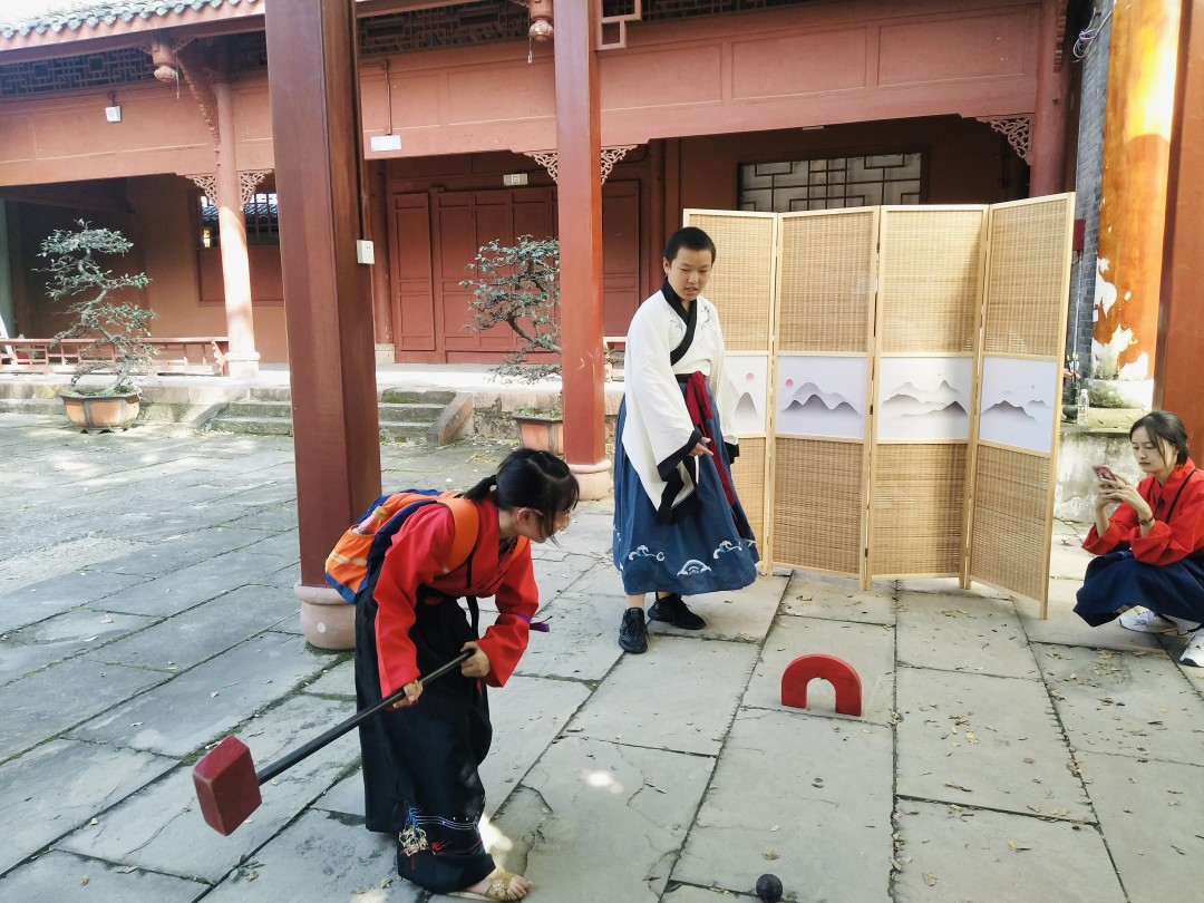 德阳文庙举行汉韵中秋民俗活动(图10) 德阳文庙举行汉韵中秋民俗活动(图10)
